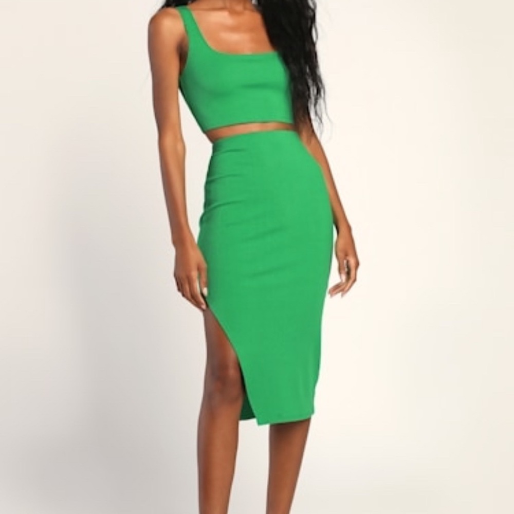Lulu's Vibrant Green Asymmetrical Pencil Skirt